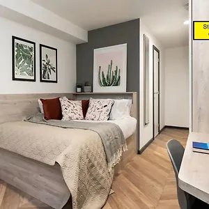 charming-en-suite-rooms-for-students-only-sheffield-sk.yorkshirehotels.net/
