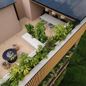 Hotel Nakua & Work, Medellin