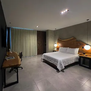 Hotel Zelva Negra, Medellin