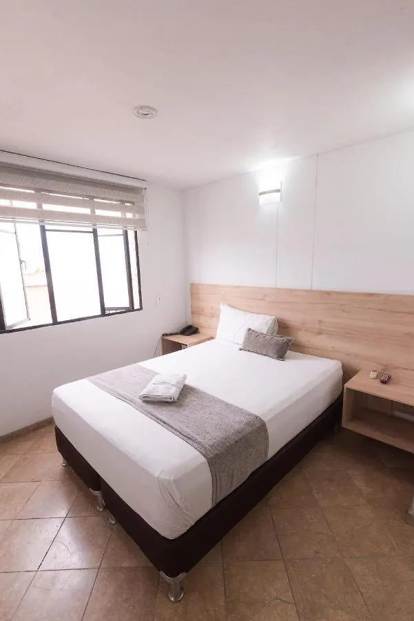 Hotel Cabo De La Vela Medellin 3*,